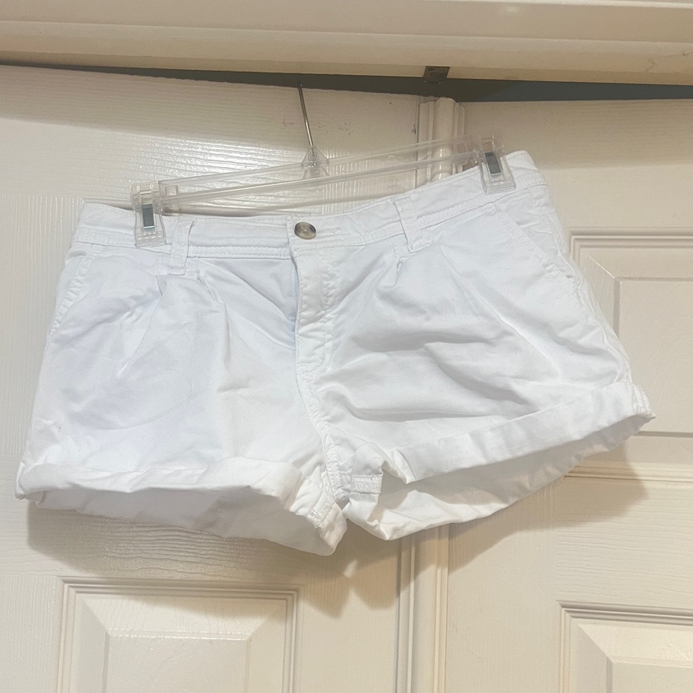 Abercrombie Fitch White Rolled Hem Shorts Womens Size 25 summer festive beach